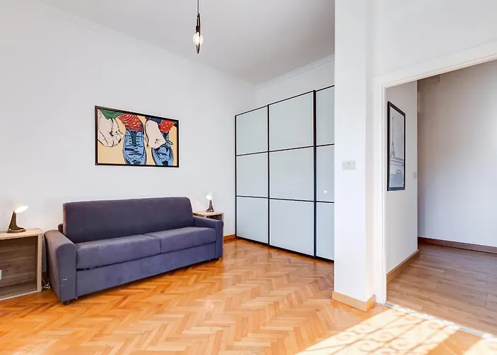 Chigi's Terrace Apartment *